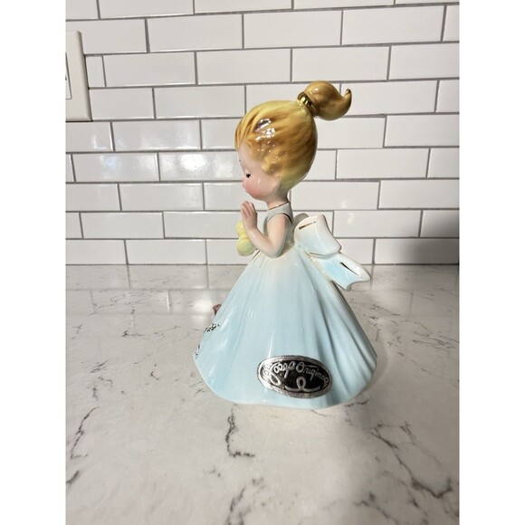 Josef Originals Farmer's Daughter Series Girl Holding Yellow Duck Vintage READ - Picture 3 of 6